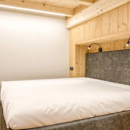 Modern In The Heart Of Ferienhaus *