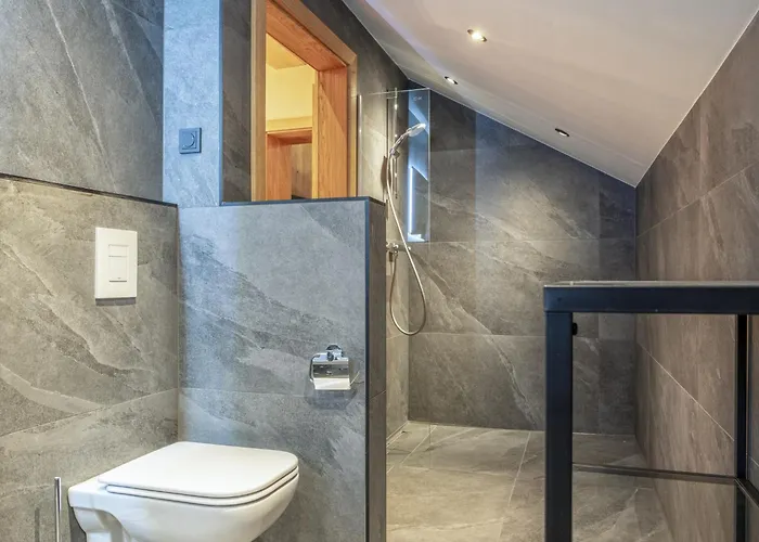 Modern In The Heart Of Vakantiehuis