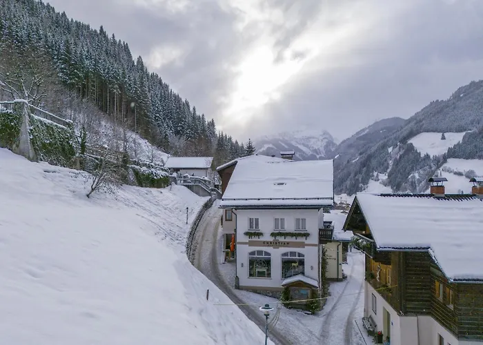 Modern In The Heart Of * Grossarl